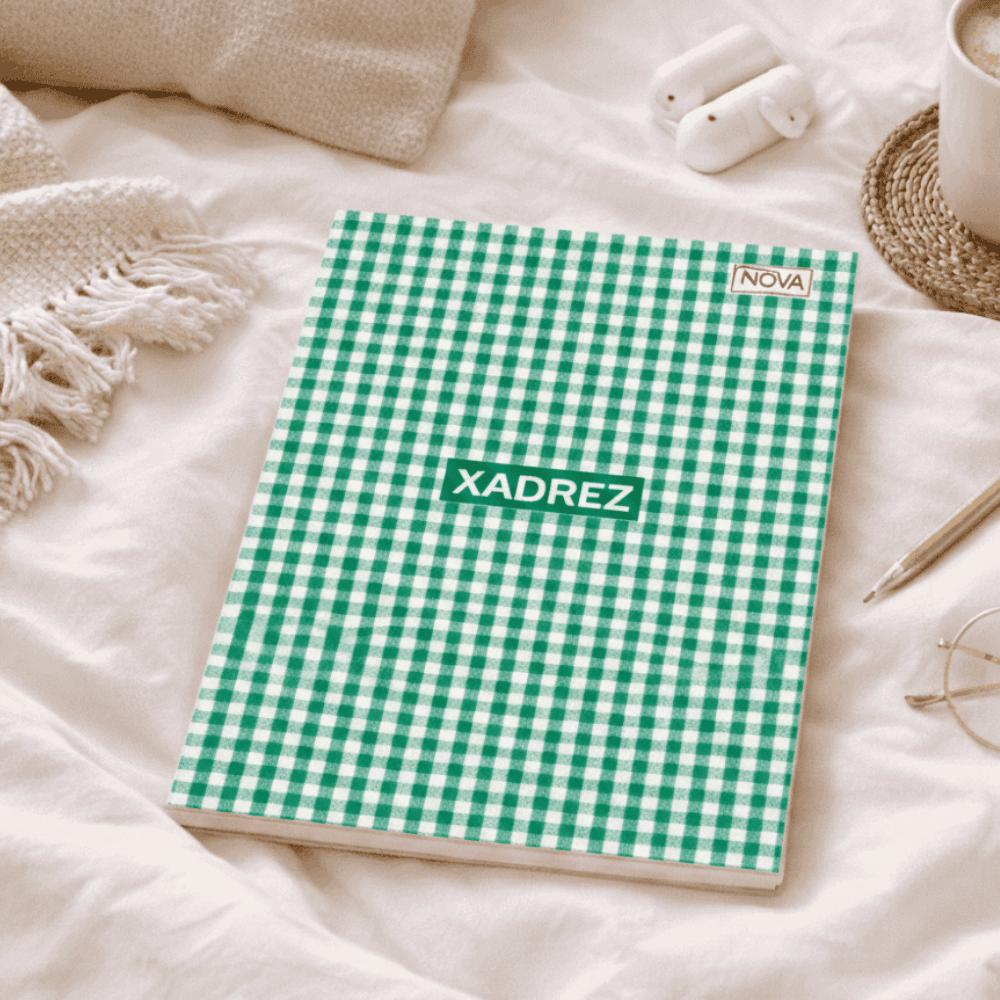 Caderno Universitário Costurado Xadrez Verde 96 Folhas