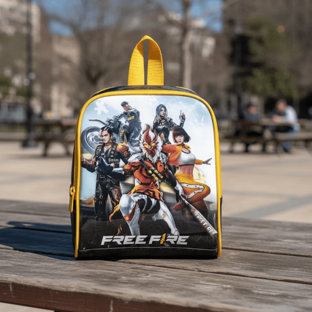 Lancheira Térmica Free Fire  Clio