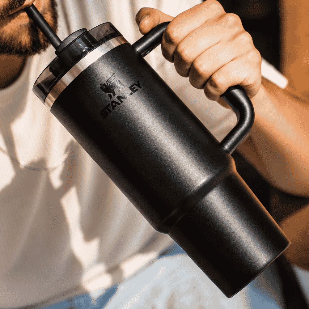 Copo Térmico Stanley Quencher H2.0 Black 887ml