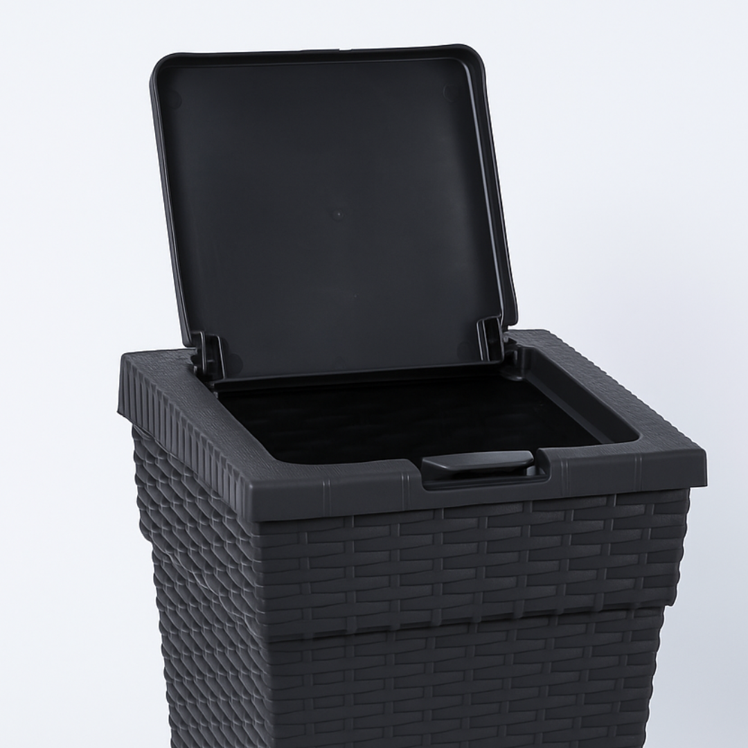 Lixeira Rattan Com Tampa Click 10L Preta Plasnew