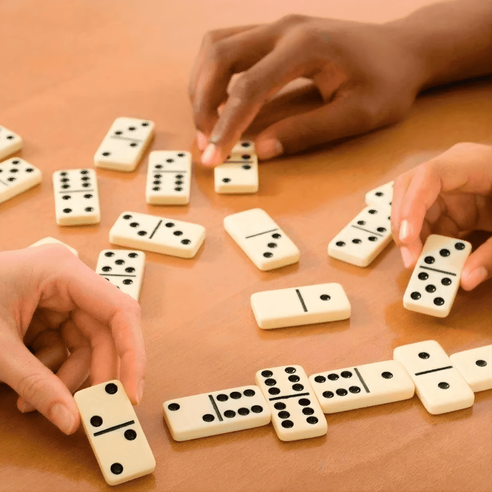 Jogo Dominó