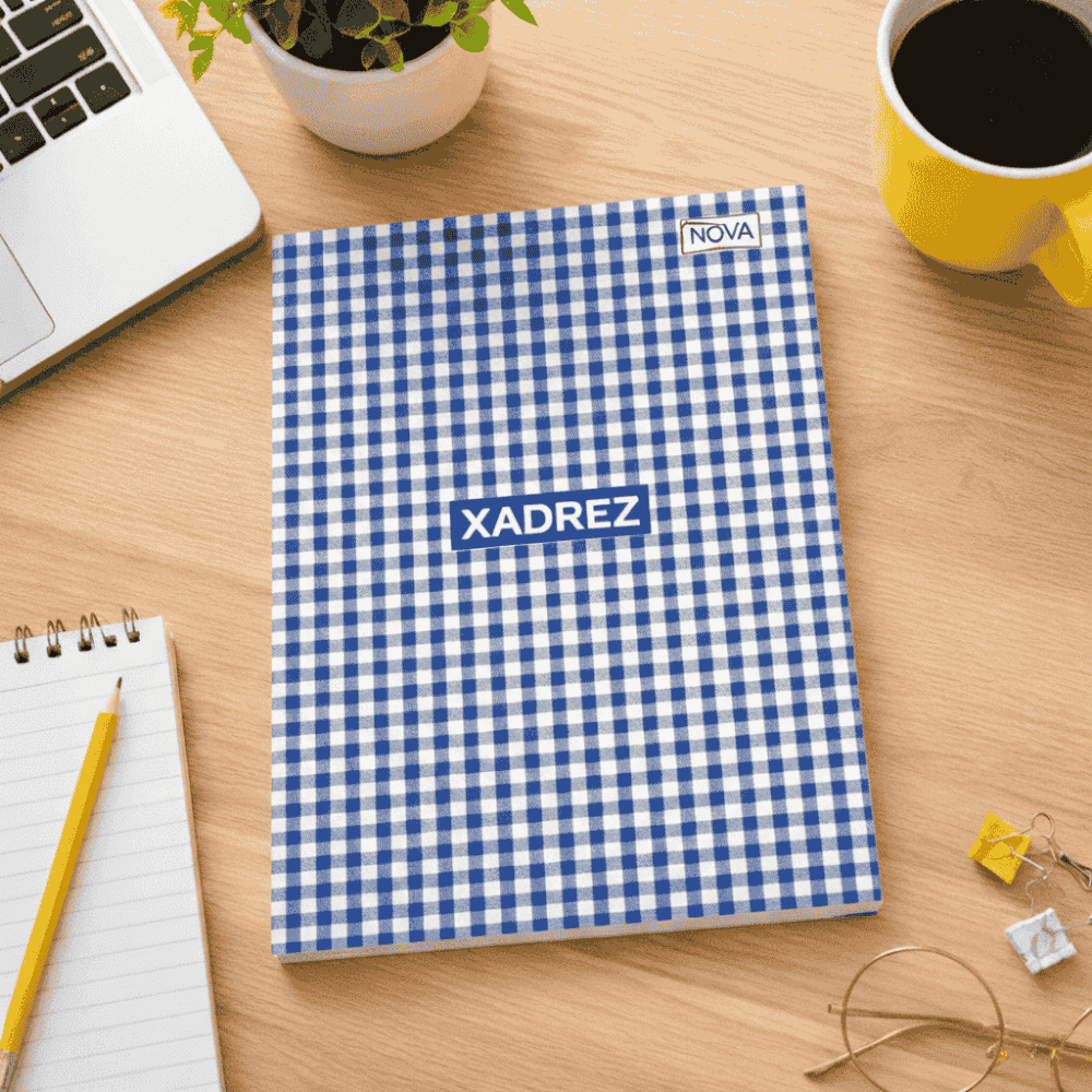Caderno 1/4 Costurado Capa Dura 96 Folhas Xadrez Azul Multi