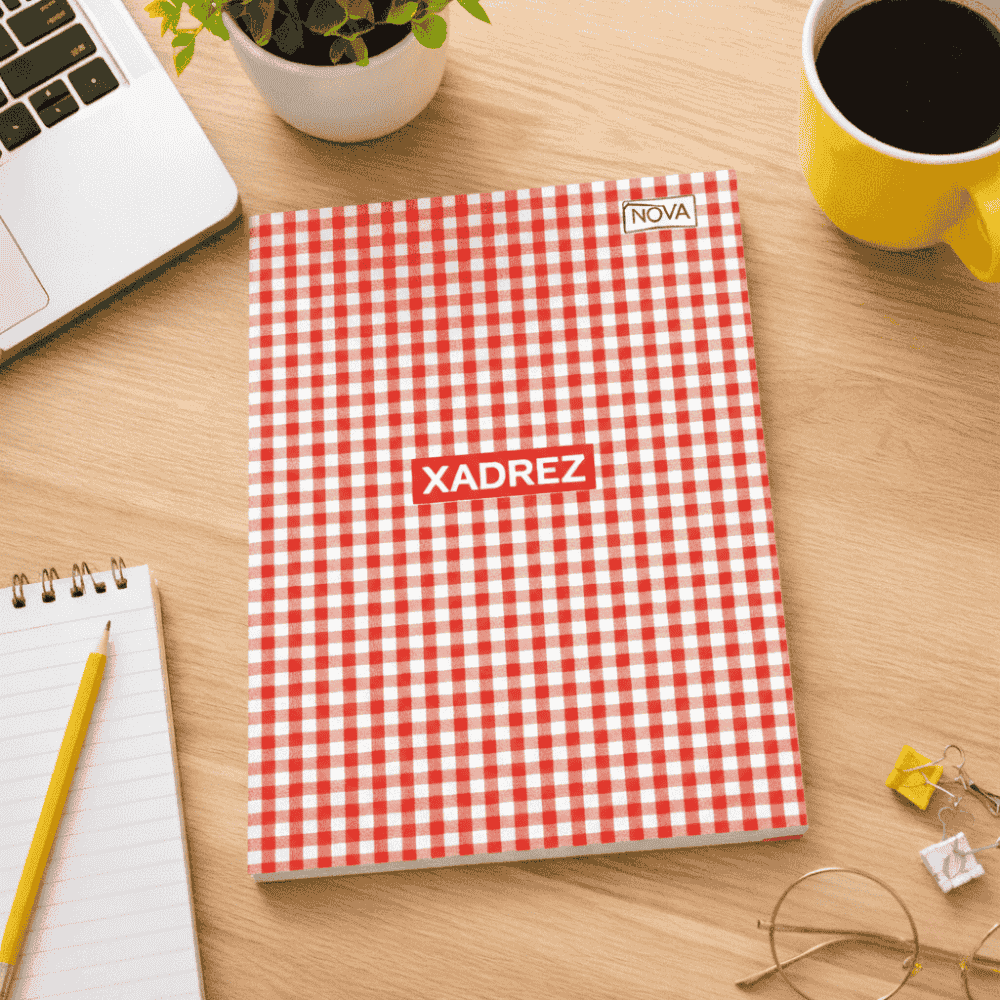 Caderno 1/4 Costurado Capa Dura 96 Folhas Xadrez Vermelho Multi
