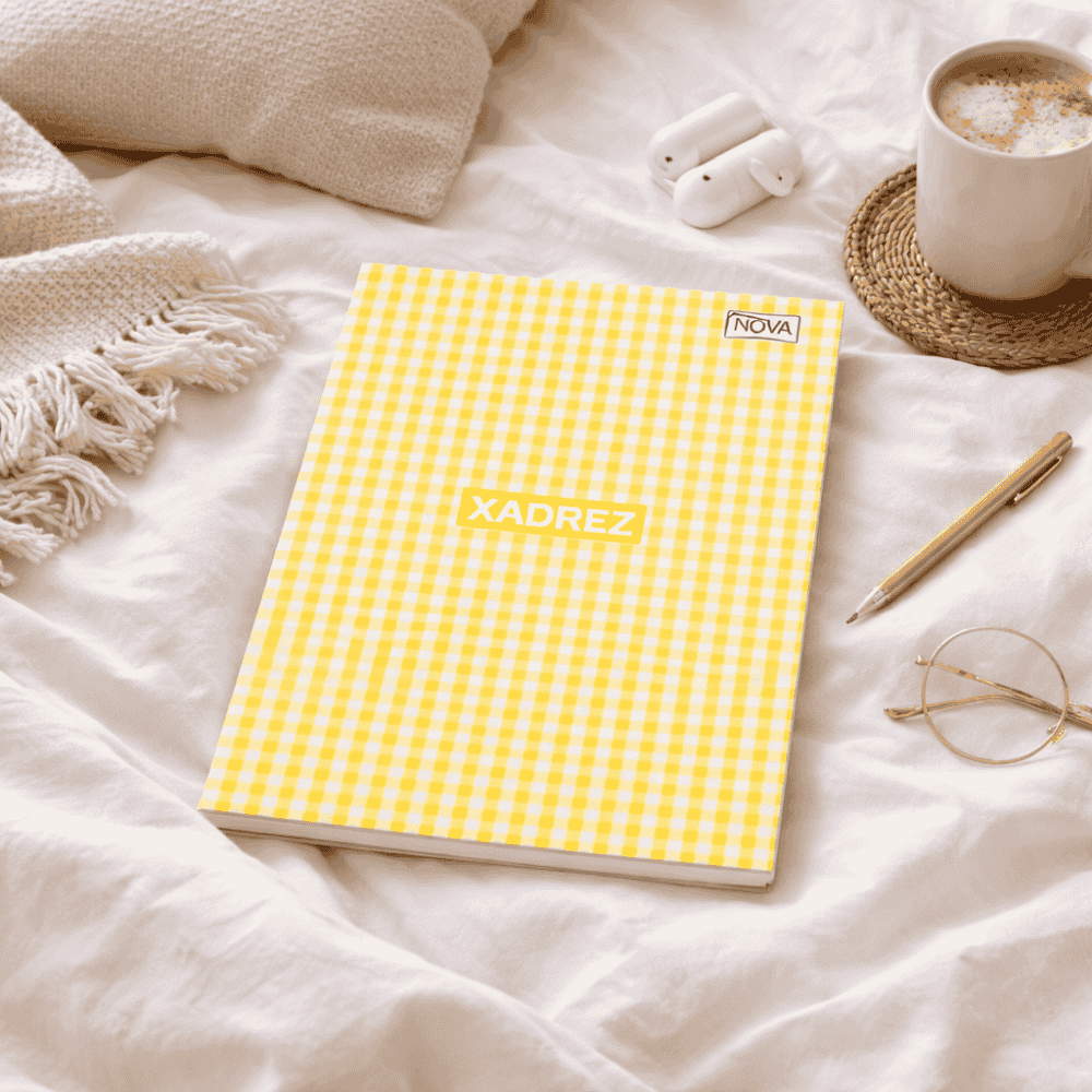 Caderno 1/4 Costurado Capa Dura 96 Folhas Xadrez Amarelo Multi