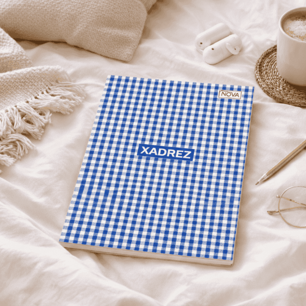 Caderno Universitário Costurado Xadrez Azul 96 Folhas